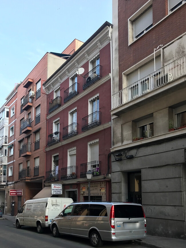 Más detalles de Calle de Ciudad Real, 8, Madrid - Edificio residencial​ en venta