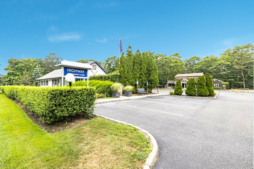 290 Montauk Hwy, East Hampton, NY en venta - Foto del edificio - Imagen 2 de 26