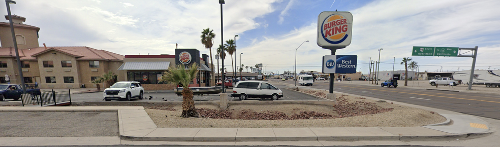 701 W Riverside Dr, Parker, AZ en alquiler - Foto del edificio - Imagen 1 de 7