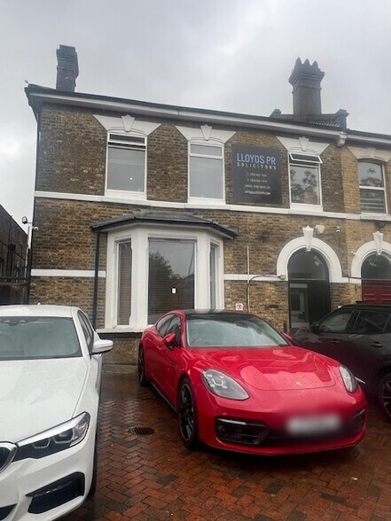 11 Station Rd, London en alquiler - Foto del edificio - Imagen 2 de 2