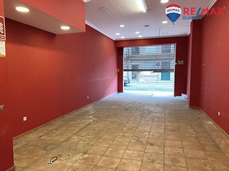 Local en Santiago de Compostela, La Coruna en alquiler - Foto del interior - Imagen 1 de 13