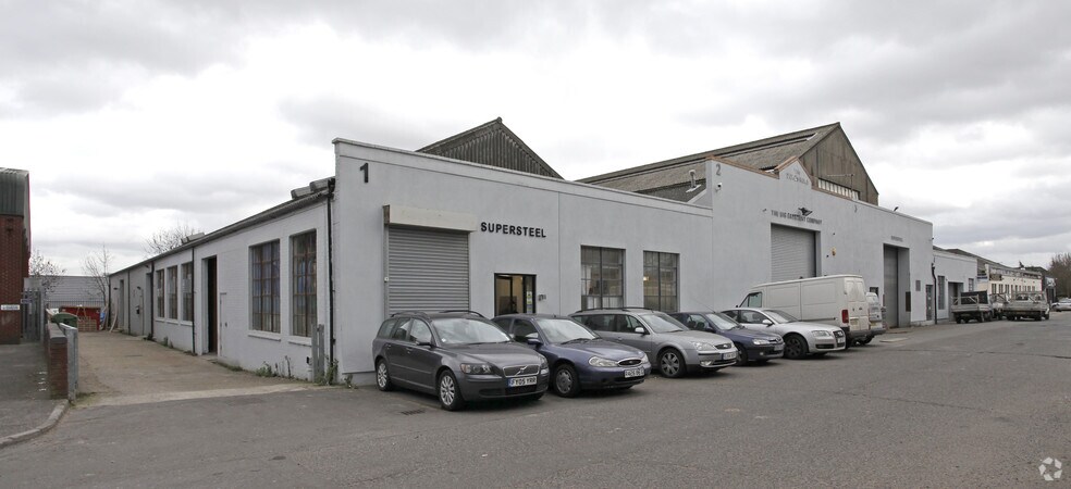 158 Dukes Rd, London en alquiler - Foto del edificio - Imagen 2 de 9