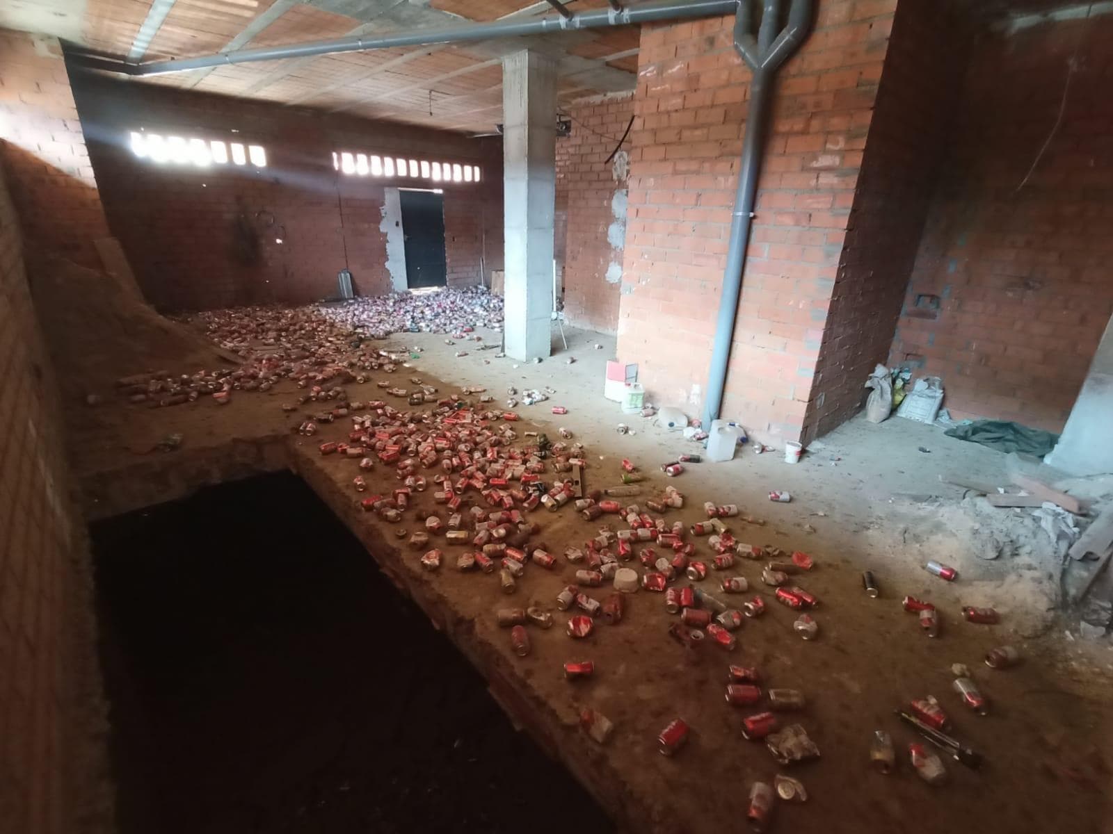 Local en Cáceres, Cáceres en alquiler Foto del edificio- Imagen 1 de 5