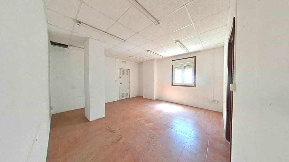 Local en Galdakao en venta - Foto del edificio - Imagen 1 de 19