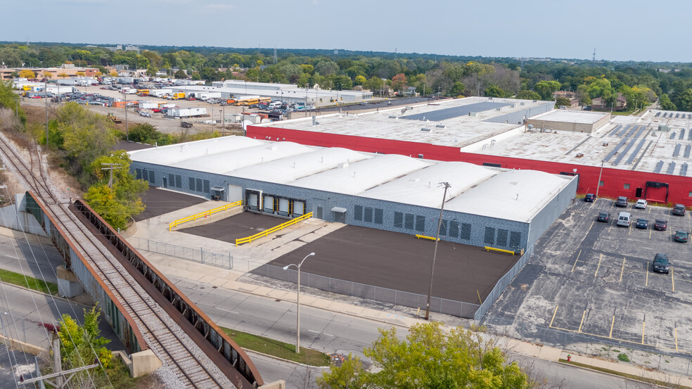 5400 N Teutonia Ave, Milwaukee, WI en alquiler - Foto del edificio - Imagen 1 de 9