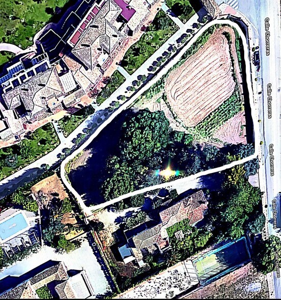 Terreno en La Zubia, Granada en venta - Foto del edificio - Imagen 3 de 13