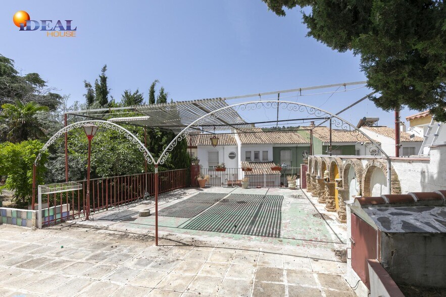 Plaza Trajano, 24, Cenes de la Vega, Granada en venta - Foto del edificio - Imagen 3 de 36