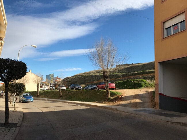 Más detalles de Carretera Villar del Olmo, 18, Campo Real - Terreno en venta