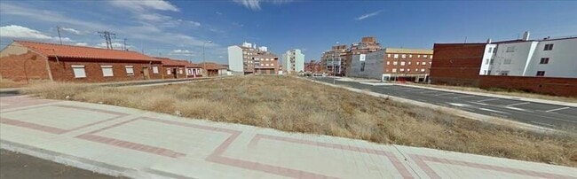 Más detalles de Oeste Leon, Eras de, León - Terreno en venta