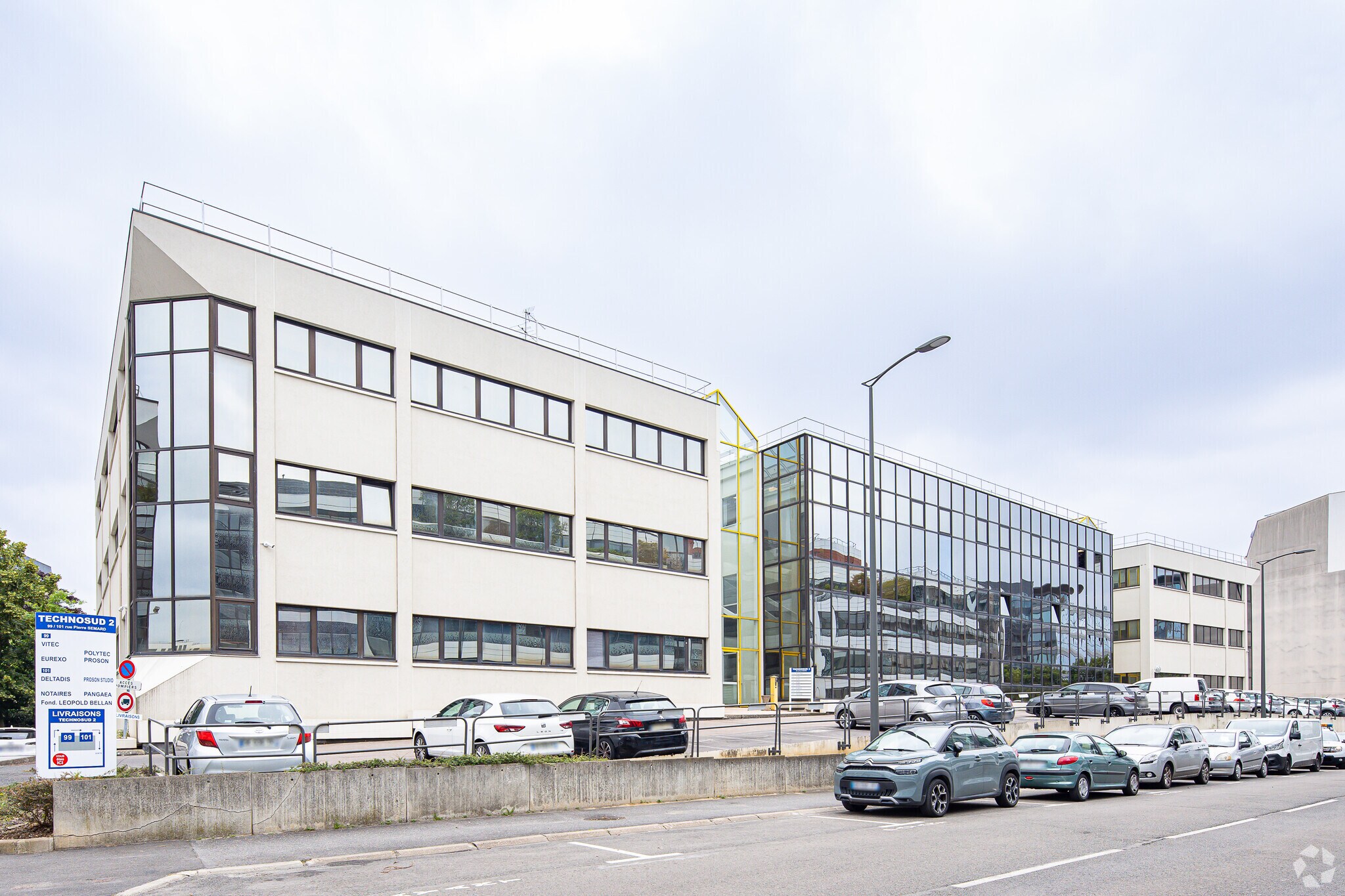 99-101 Rue Pierre Sémard, Châtillon en alquiler Foto principal- Imagen 1 de 33