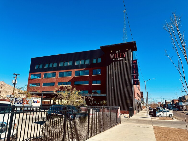 1125 Texas Ave, El Paso, TX en venta - Foto del edificio - Imagen 2 de 24