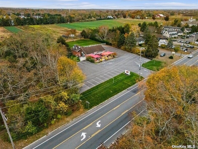 44780 County Road 48, Southold, NY en venta - Foto del edificio - Imagen 3 de 11