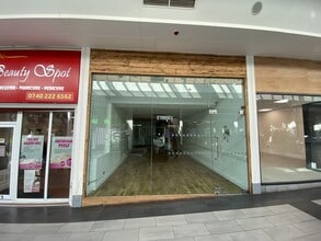Hagley Mall, Halesowen en alquiler Foto del edificio- Imagen 1 de 2