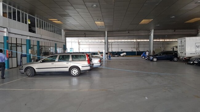 Más detalles de Calle Extremadura, S/N, Camas - Nave en alquiler