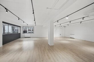 32 Rue De Paradis, Paris en venta Foto del interior- Imagen 1 de 11
