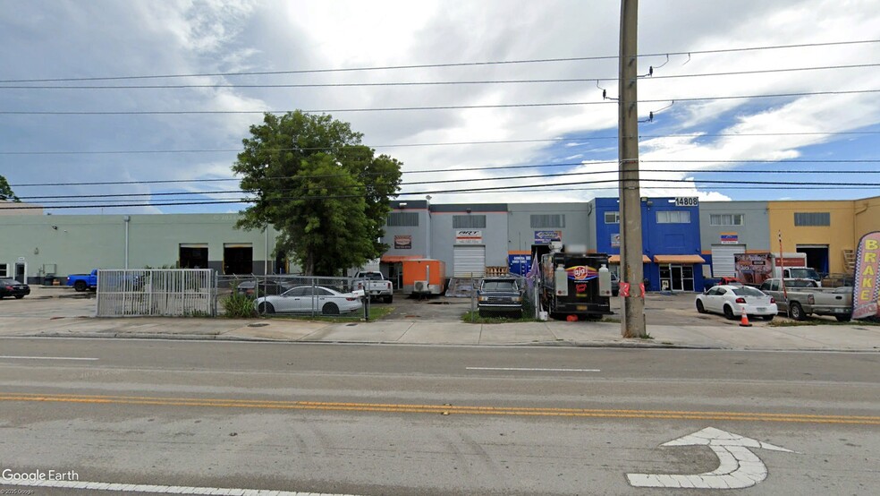 14800-14814 SW 136th St, Miami, FL en venta - Foto del edificio - Imagen 1 de 8