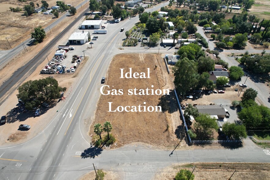 9927 State Highway 99w, Gerber, CA en venta - Foto del edificio - Imagen 1 de 14