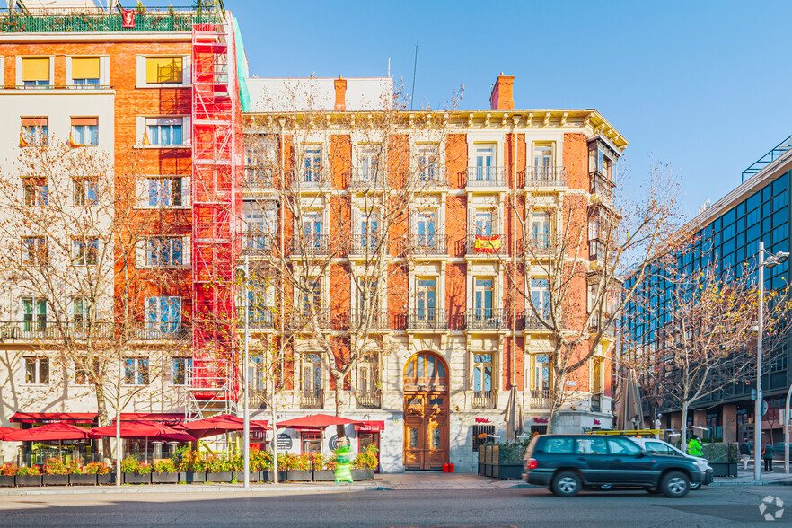 Calle Serrano, 110, Madrid, Madrid en alquiler - Foto del edificio - Imagen 3 de 3