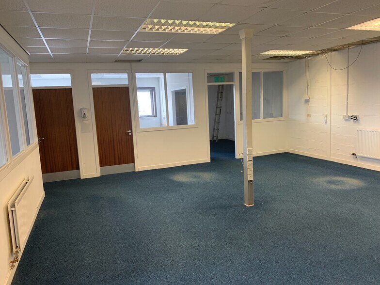 Nobel Rd, Dundee en alquiler - Foto del edificio - Imagen 2 de 4