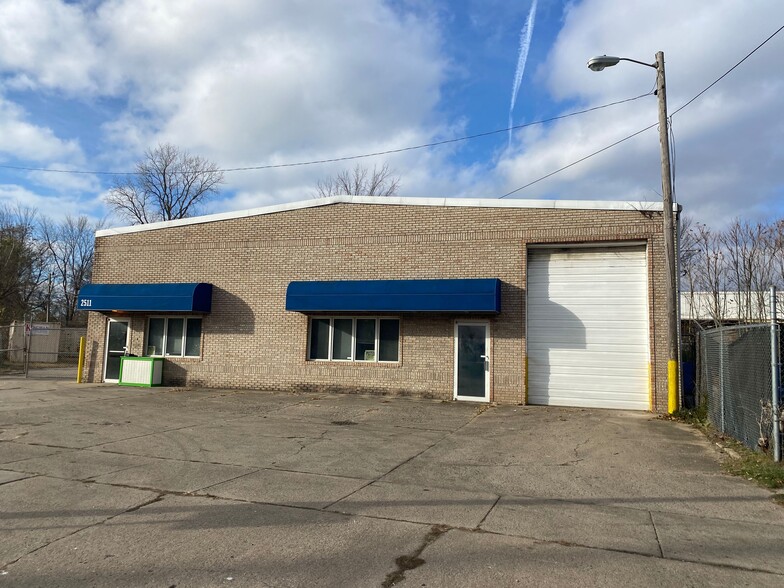 2511 S Main St, South Bend, IN en venta - Foto del edificio - Imagen 1 de 2