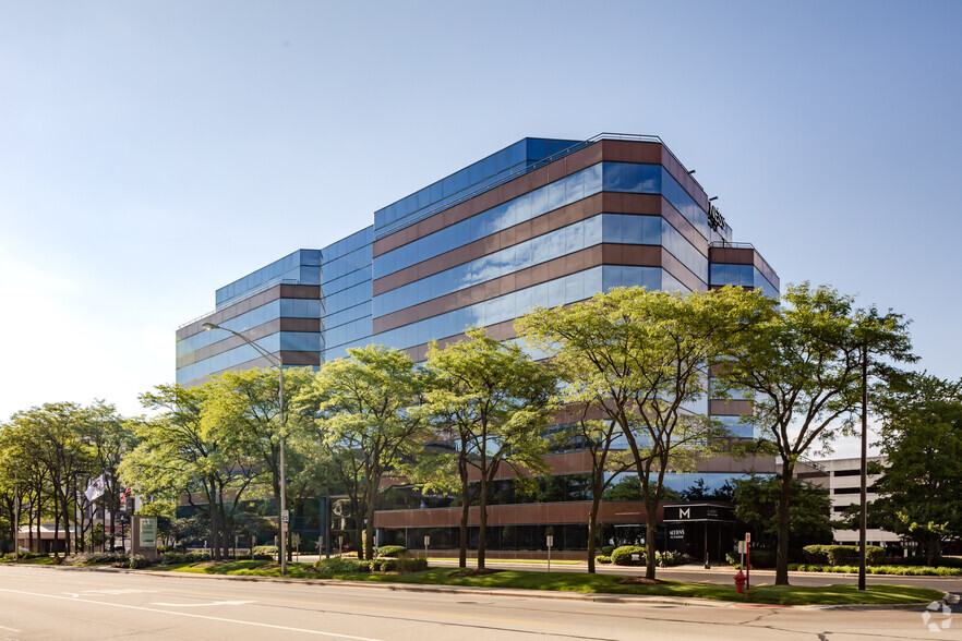 9525 W Bryn Mawr Ave, Rosemont, IL en alquiler - Foto del edificio - Imagen 2 de 7