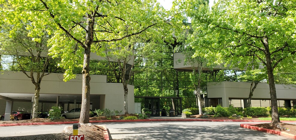 4915 SW Griffith Dr, Beaverton, OR en alquiler - Foto del edificio - Imagen 2 de 4