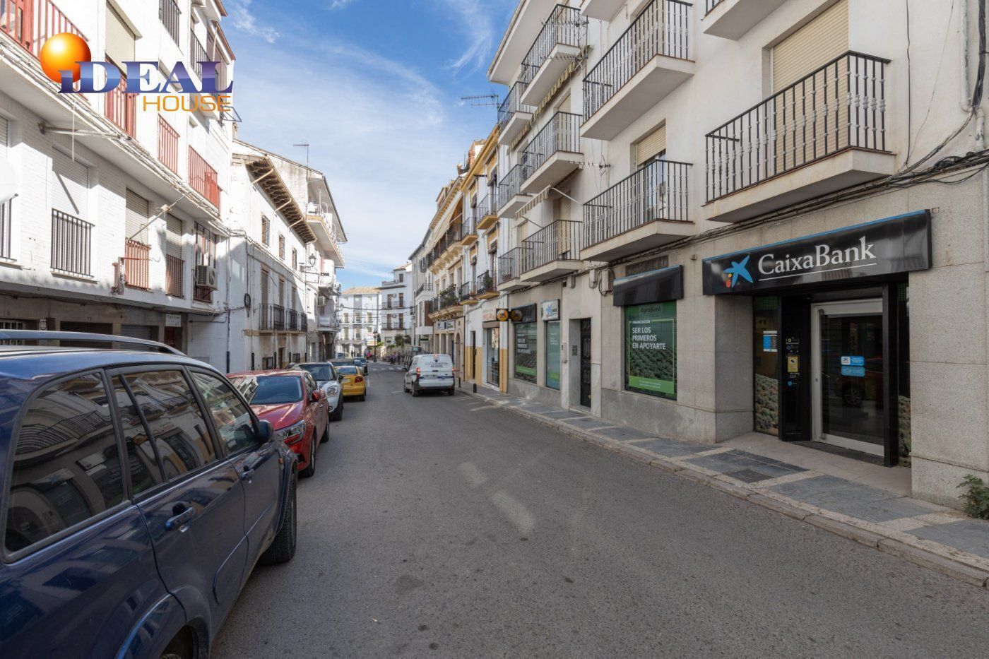 Local en Montefrío en venta Foto del edificio- Imagen 1 de 29