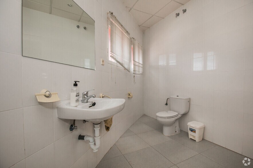 Local en Ávila, Ávila en alquiler - Foto del interior - Imagen 2 de 42