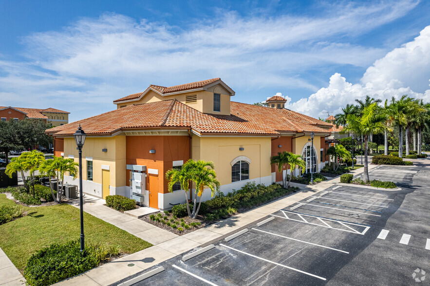 9431 Corkscrew Palms Cir, Estero, FL en alquiler - Foto del edificio - Imagen 3 de 23