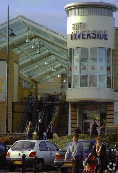 Pier Rd, Erith en alquiler - Foto del edificio - Imagen 2 de 9