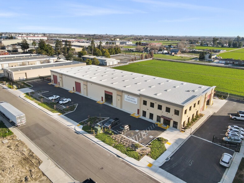 3280 Liberty Square Pky, Turlock, CA en alquiler - Foto del edificio - Imagen 2 de 19