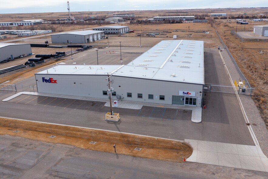 8923 Oil Ave, Williston, ND en venta - Foto del edificio - Imagen 1 de 5