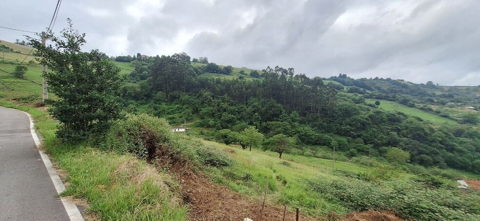 Camín del Pioyu, S/N, Gijón, Asturias en venta - Foto del edificio - Imagen 2 de 22