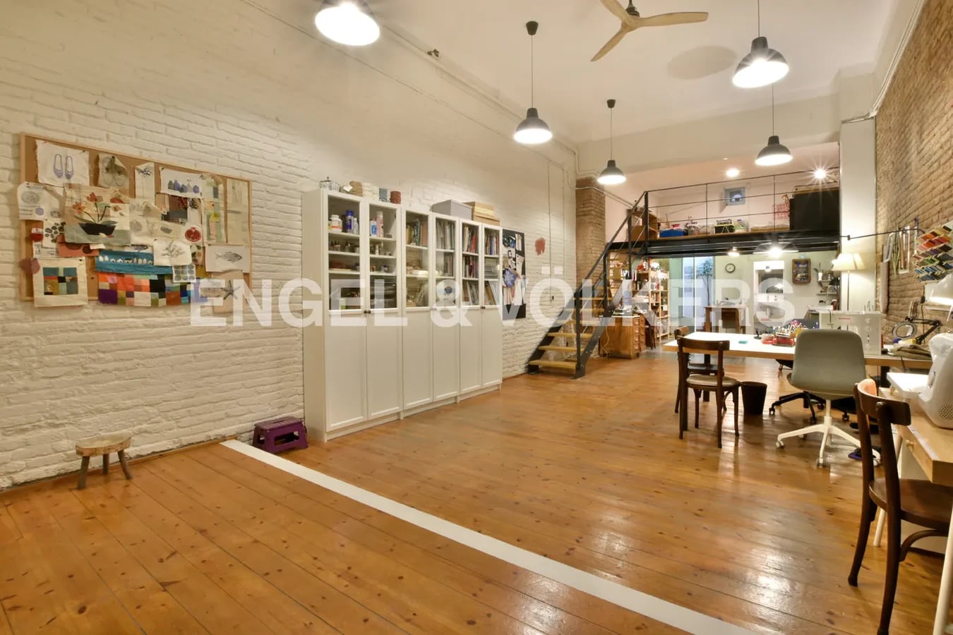 Barcelona, BAR 08006 - Unidad Puerta 0 -  - Foto del interior - Image 1 of 8