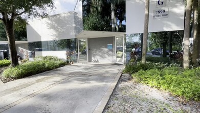 7800 Peters Rd, Plantation, FL en alquiler - Vídeo de anuncio comercial 