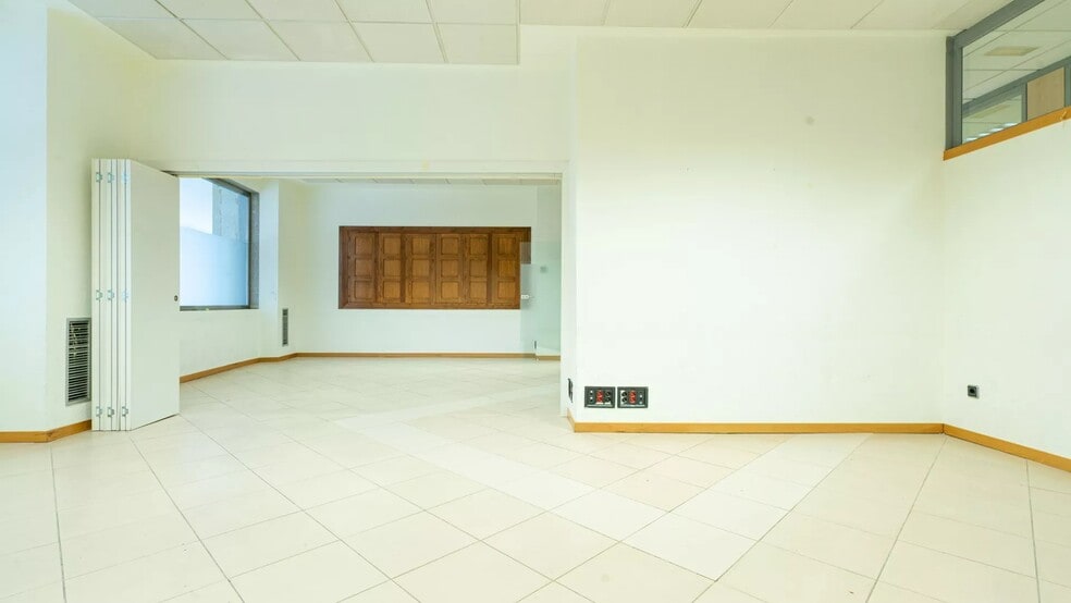 Edificio residencial en Alcalá de Henares, Madrid en venta - Foto del interior - Imagen 1 de 1