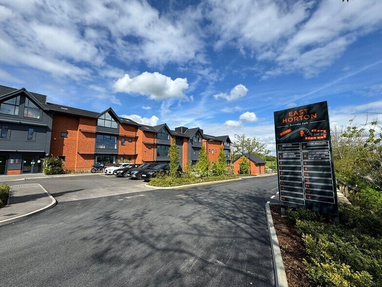 East Horton Knowle Ln, Eastleigh en alquiler - Foto del edificio - Imagen 3 de 4