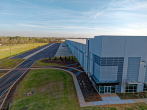 2087 Williams Industrial Blvd, Rock Hill, SC en alquiler Foto del edificio- Imagen 2 de 3