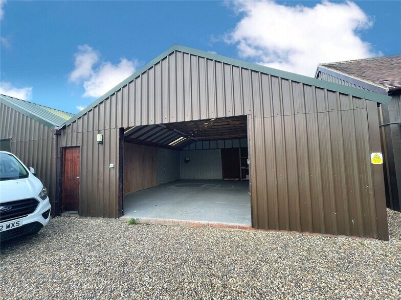 Lower Rd, Hockley en alquiler - Foto del edificio - Imagen 3 de 14