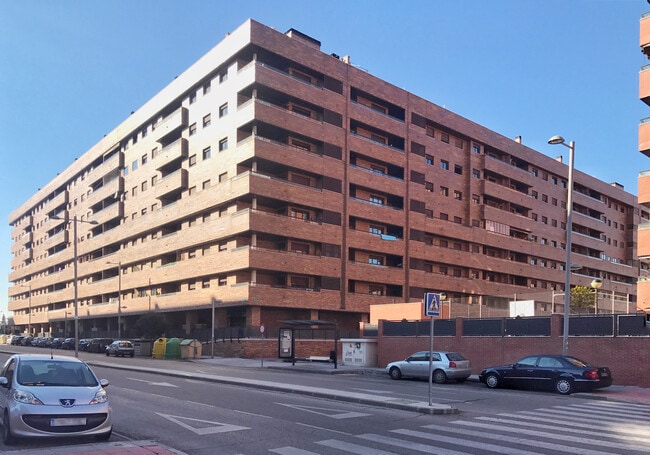 Más detalles de Calle Doménico Veneciano, 3-5, Seseña - Edificio residencial​ en venta