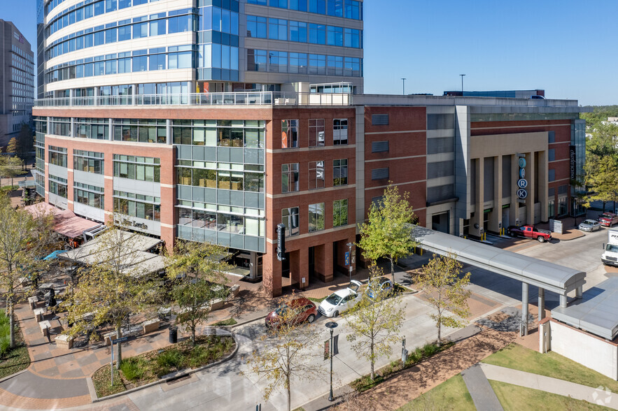 24 Waterway Ave, The Woodlands, TX en alquiler - Foto del edificio - Imagen 3 de 10