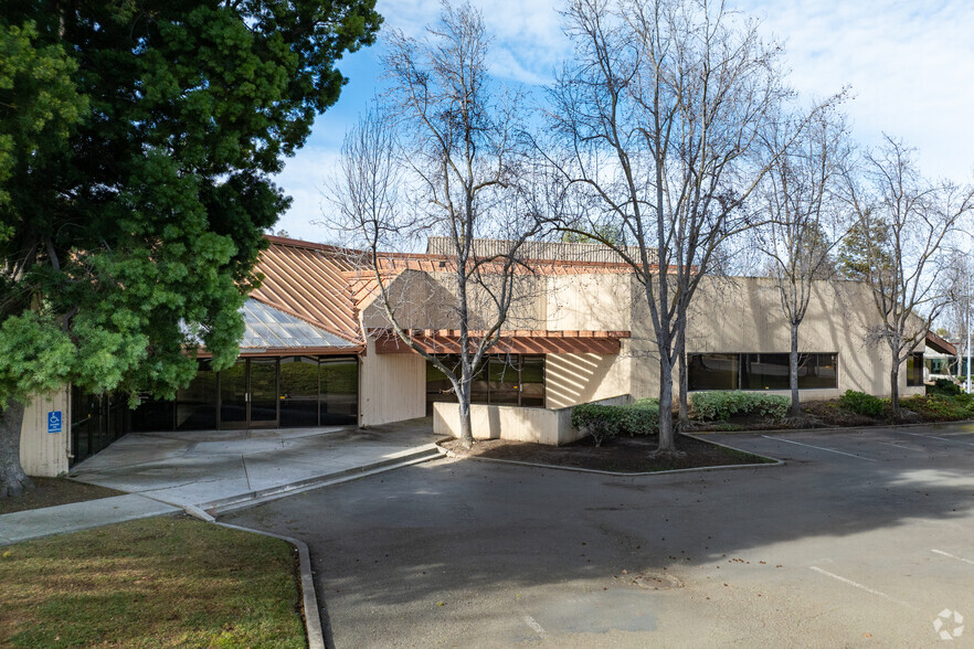 47531 Warm Springs Blvd, Fremont, CA en alquiler - Foto del edificio - Imagen 2 de 5