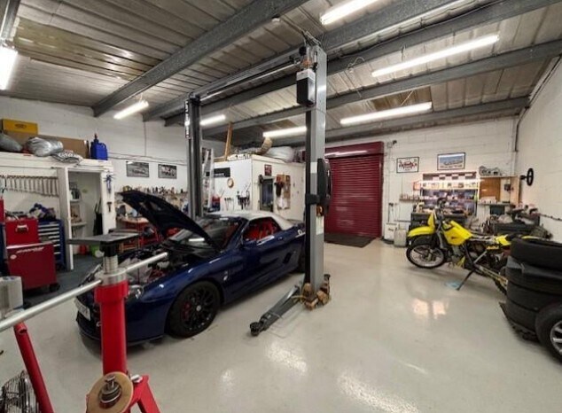 30 Huffwood Trading Estate, Partridge Green en venta - Foto del interior - Imagen 3 de 3