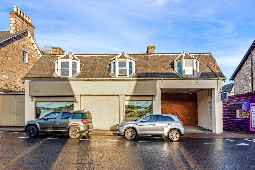 68 Atholl Rd, Pitlochry en venta - Foto del edificio - Imagen 2 de 4