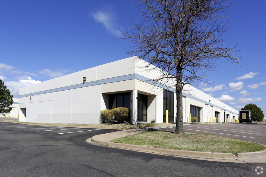 2504 Zeppelin Rd, Colorado Springs, CO en alquiler - Foto del edificio - Imagen 3 de 10