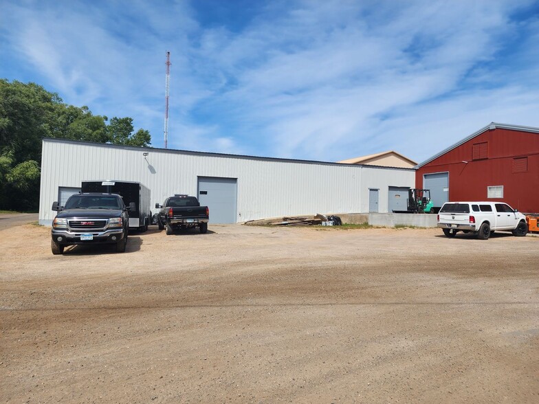 250 St. John St, Loretto, MN en alquiler - Foto del edificio - Imagen 3 de 16