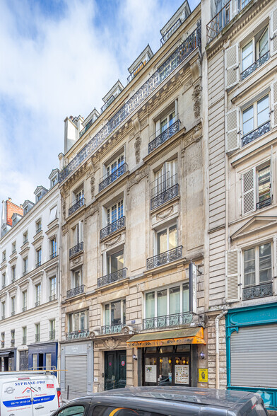 32 Rue D'Hauteville, Paris en alquiler - Foto del edificio - Imagen 2 de 4