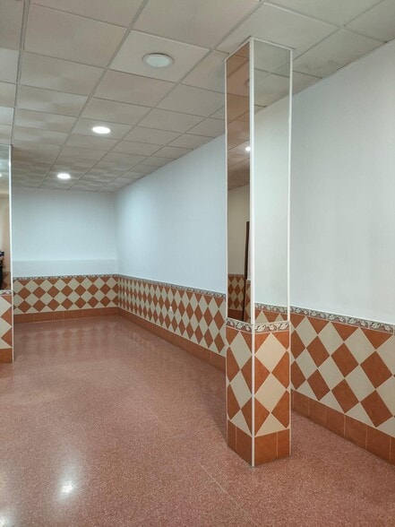 Local en Cantillana, Sevilla en alquiler - Foto del interior - Imagen 2 de 11