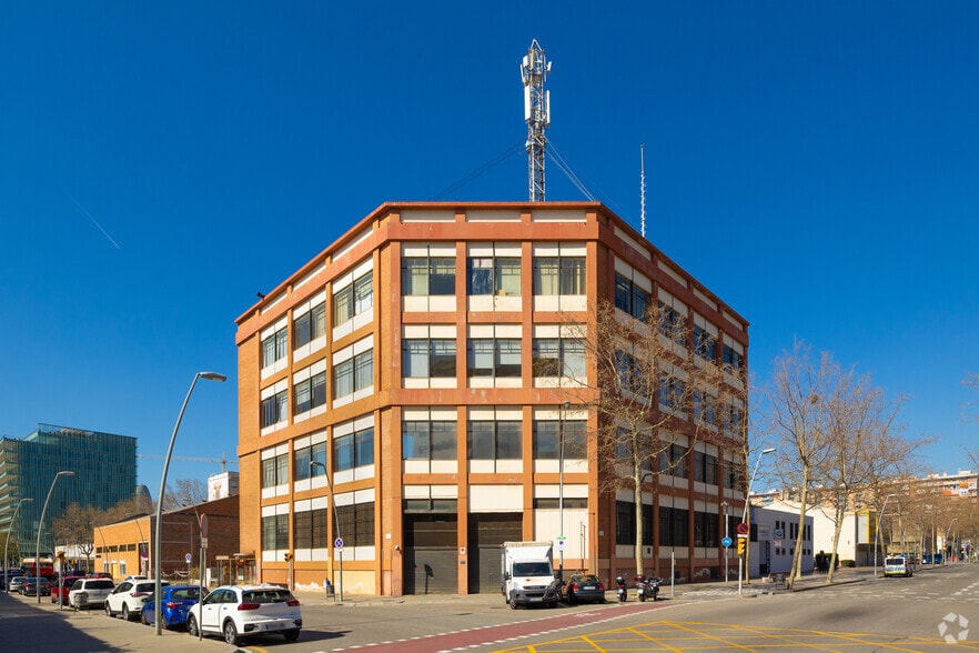 Carrer del Marroc, 75, Barcelona, Barcelona en venta - Foto principal - Imagen 1 de 3