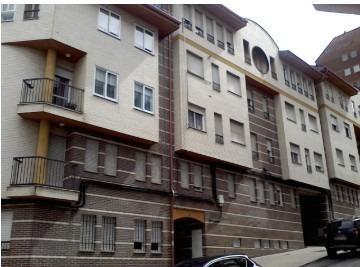 Local en Ponferrada, León en venta Foto del edificio- Imagen 1 de 3